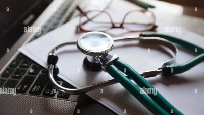 Restaurant menükarte+online Ausgeschnittene Stockfotos und -bilder - Alamy